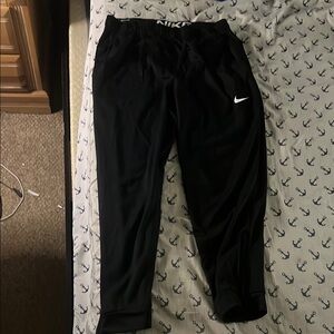 Nike Black Sweatpants Comfortable Athletic Bottoms